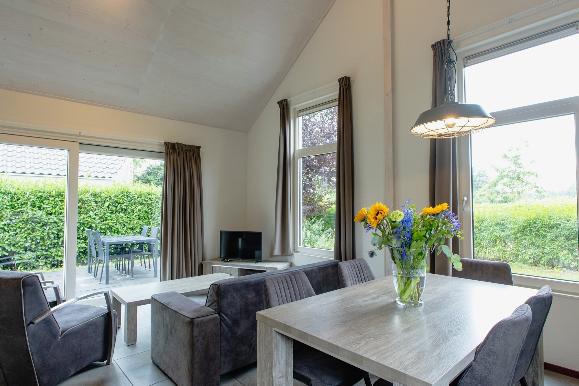 Temporary living space near Utrecht and Hilversum at Hedgehog Corner holiday park